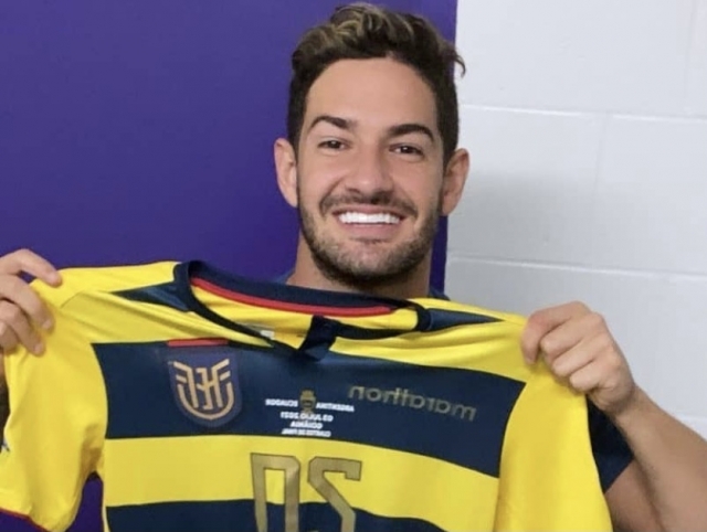 Alexandre Pato 3