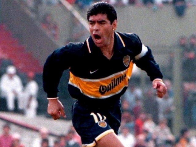 Diego Maradona 20