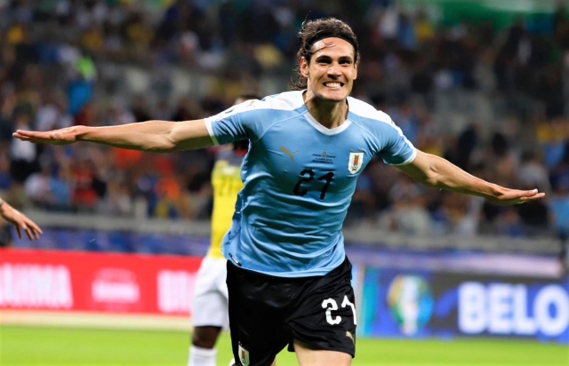 Edinson Cavani 6