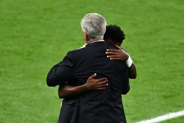 Vinicius Junior-Carlo Ancelotti-Borussia Dortmund-Real Madrid-Champions League-final-2023-24