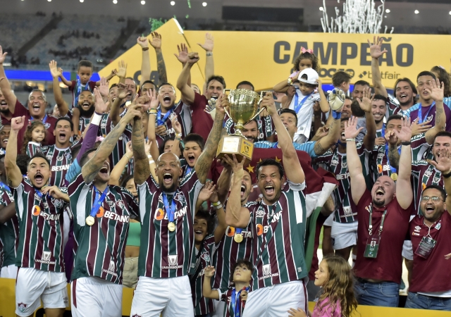 Fluminense 5